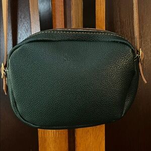 NWOT Handmade Genuine Italian Forest Green Leather Crossbody Bag w/Tan Strap